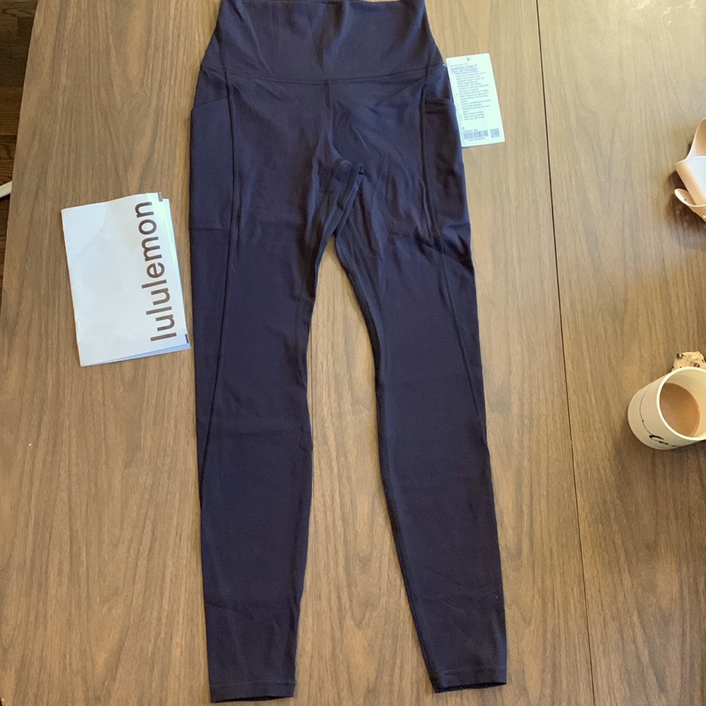 Lululemon Align Leggings, 28 inch with pockets, black, size 6